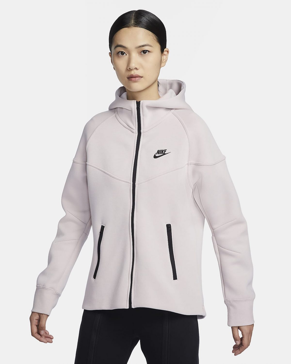 Женская толстовка Nike Sportswear Tech Fleece Windrunner фото