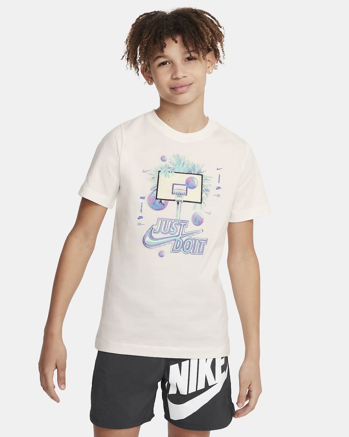 Детская футболка Nike Sportswear фото