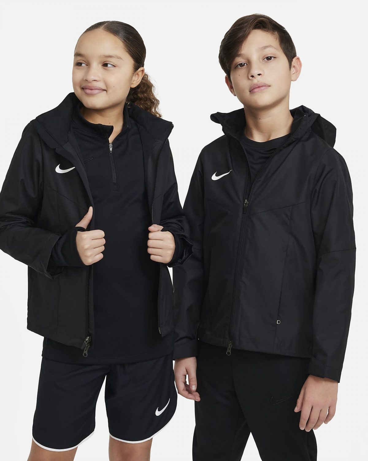 Детская куртка Nike Storm-FIT Academy23 фото