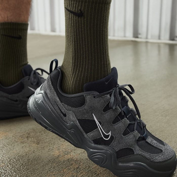 Мужские кроссовки Nike Tech Hera