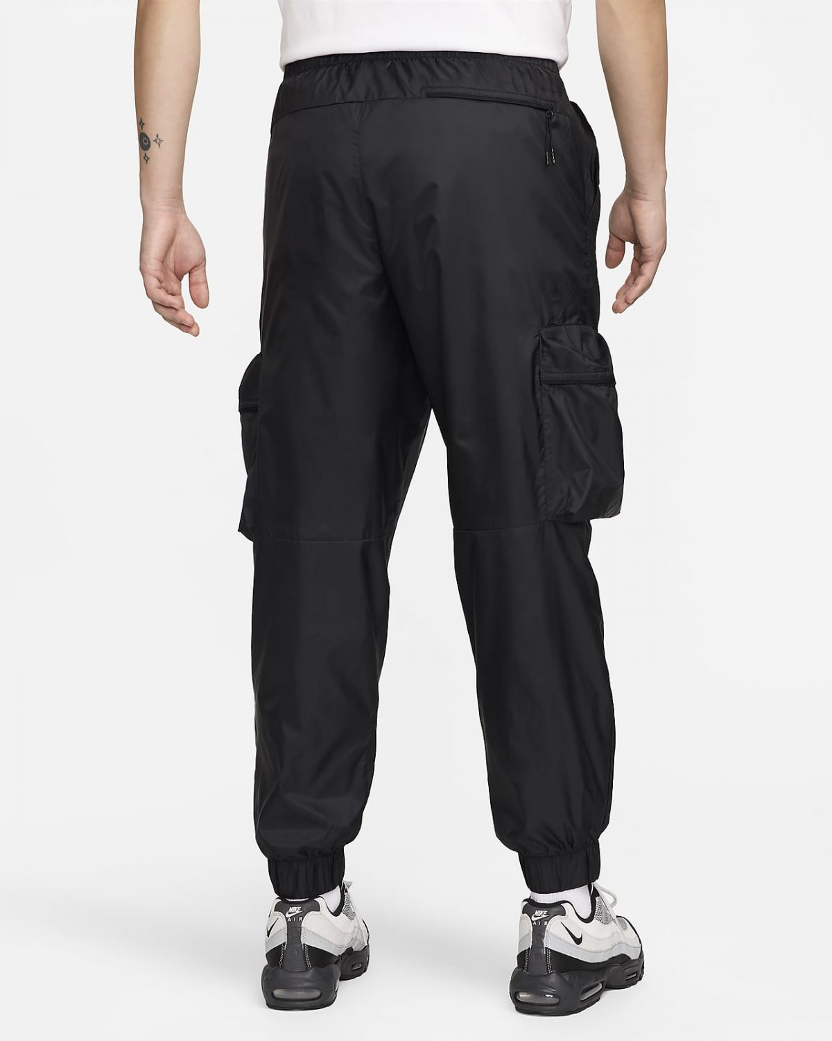 Мужские брюки Nike Tech фотография
