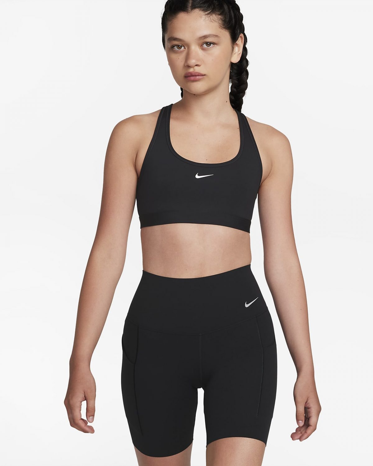 Женские шорты Nike Universa фото