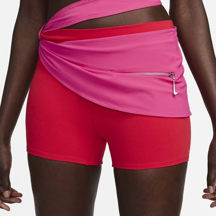 Женские шорты Nike x Jacquemus