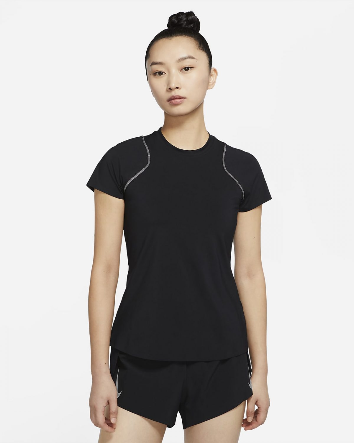 Женская рубашка Nike Dri-FIT Run Division фото