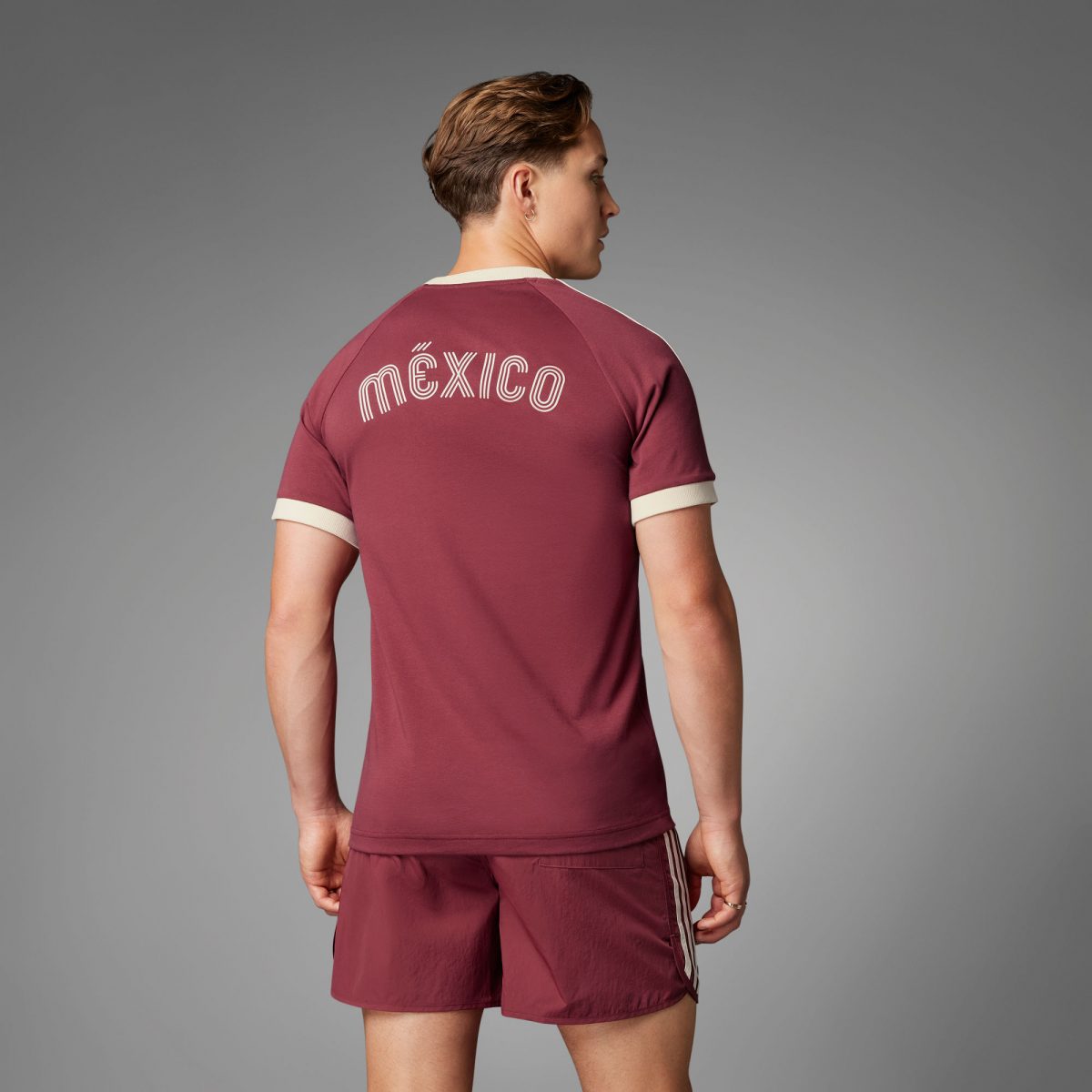 Мужская футболка adidas MEXICO ADICOLOR 3-STRIPES TEE фотография