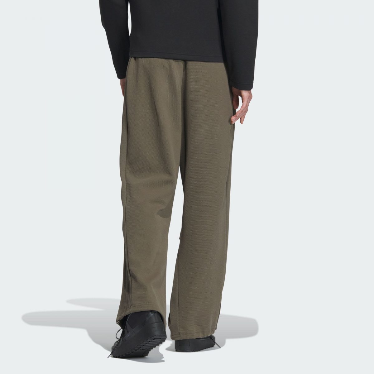 Мужские брюки adidas SPORTSWEAR PANTS фотография