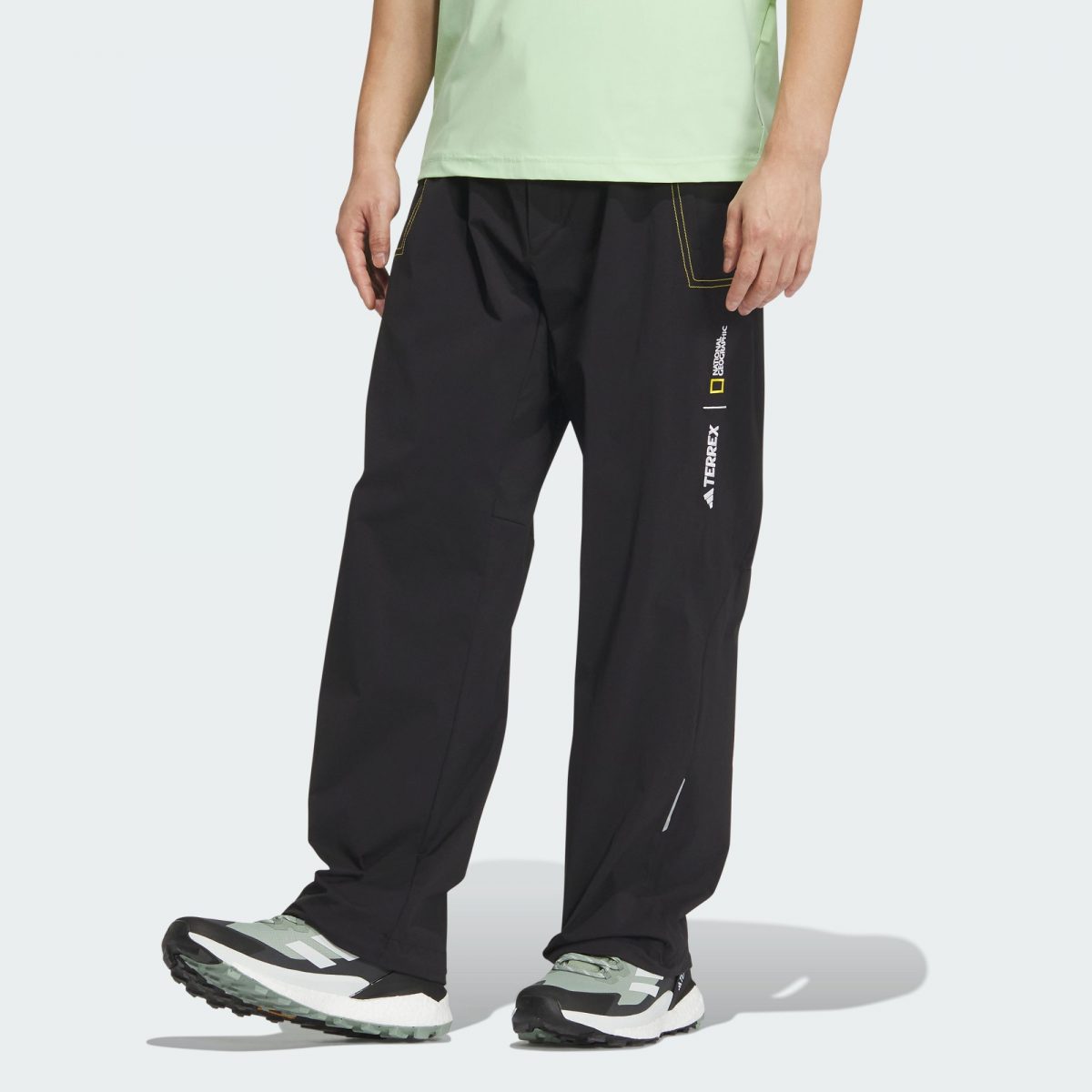 Мужские брюки adidas NATIONAL GEOGRAPHIC DWR PANTS фото