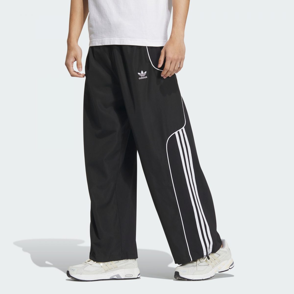 Мужские брюки adidas 3-STRIPES PANTS фото