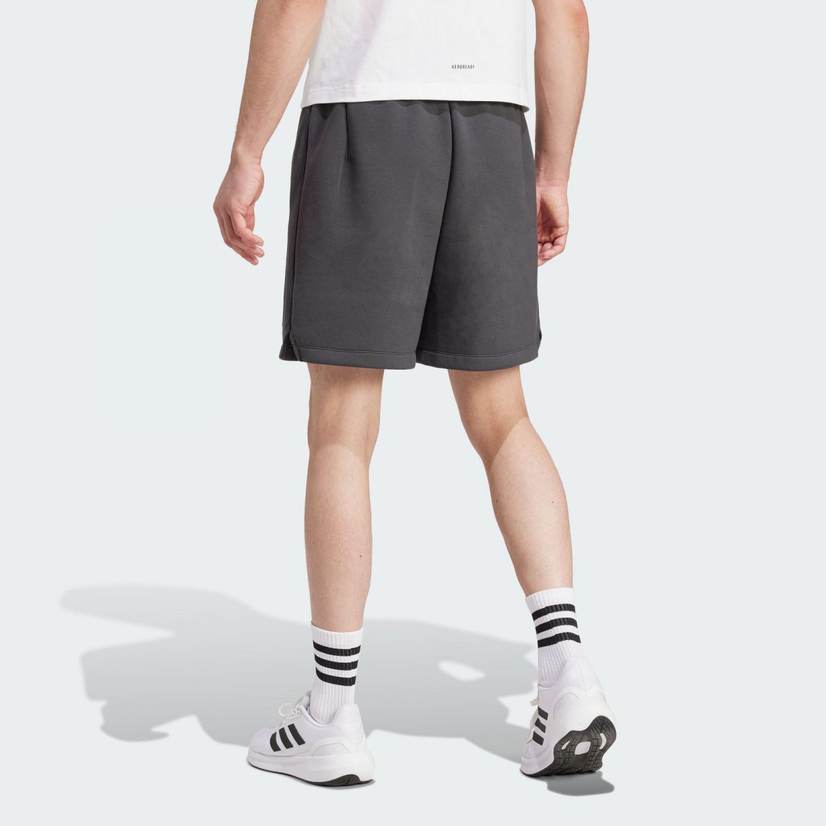 Мужские шорты adidas GERMANY TRAVEL SHORTS фотография