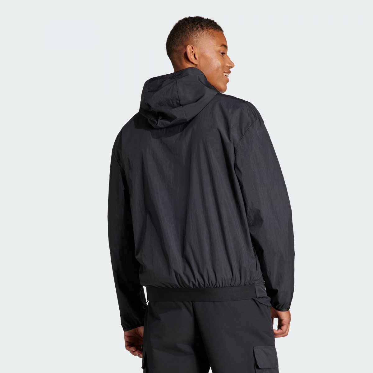 Мужское худи adidas CITY ESCAPE FULL-ZIP HOODIE черное фотография