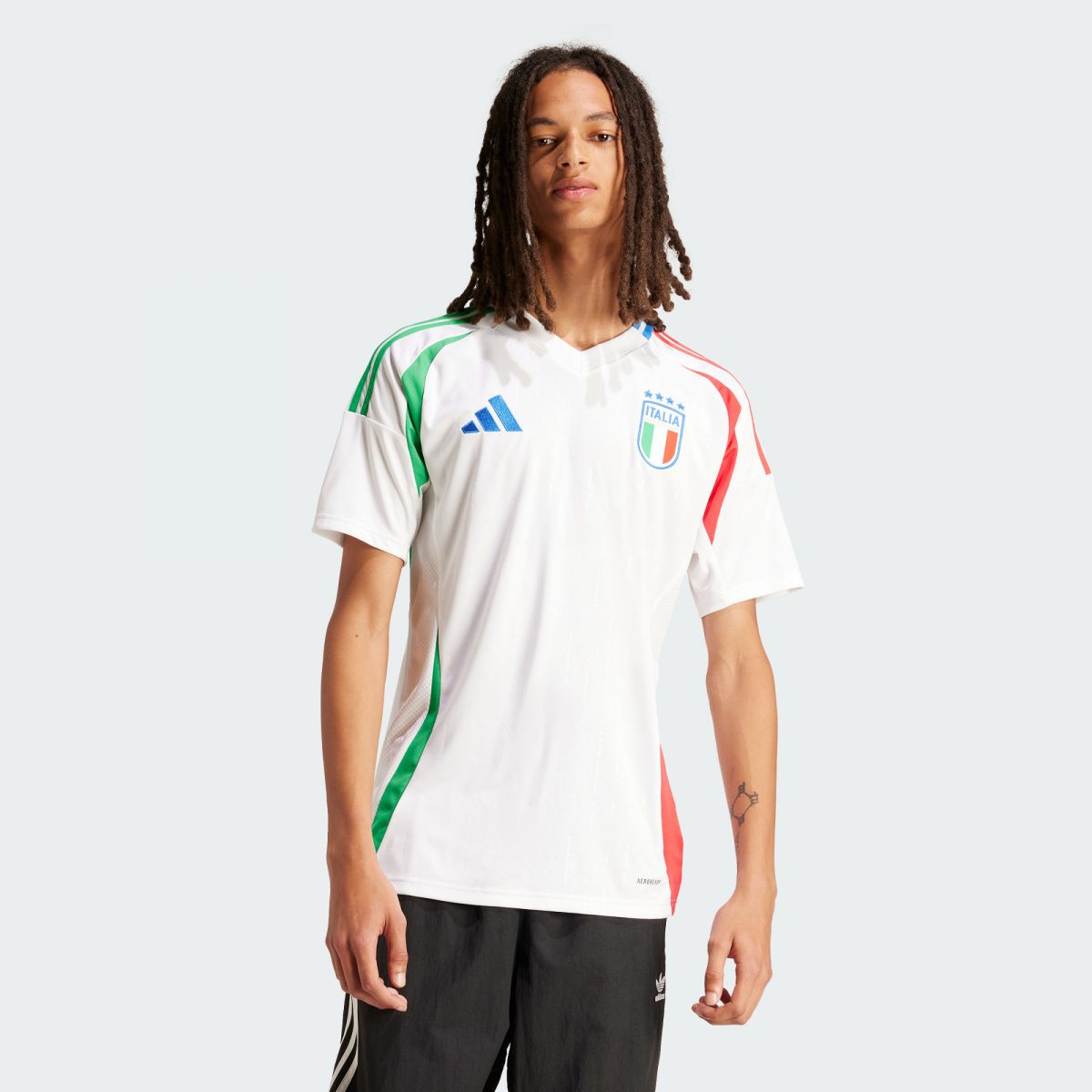 Мужская футболка adidas ITALY 24 AWAY JERSEY фото