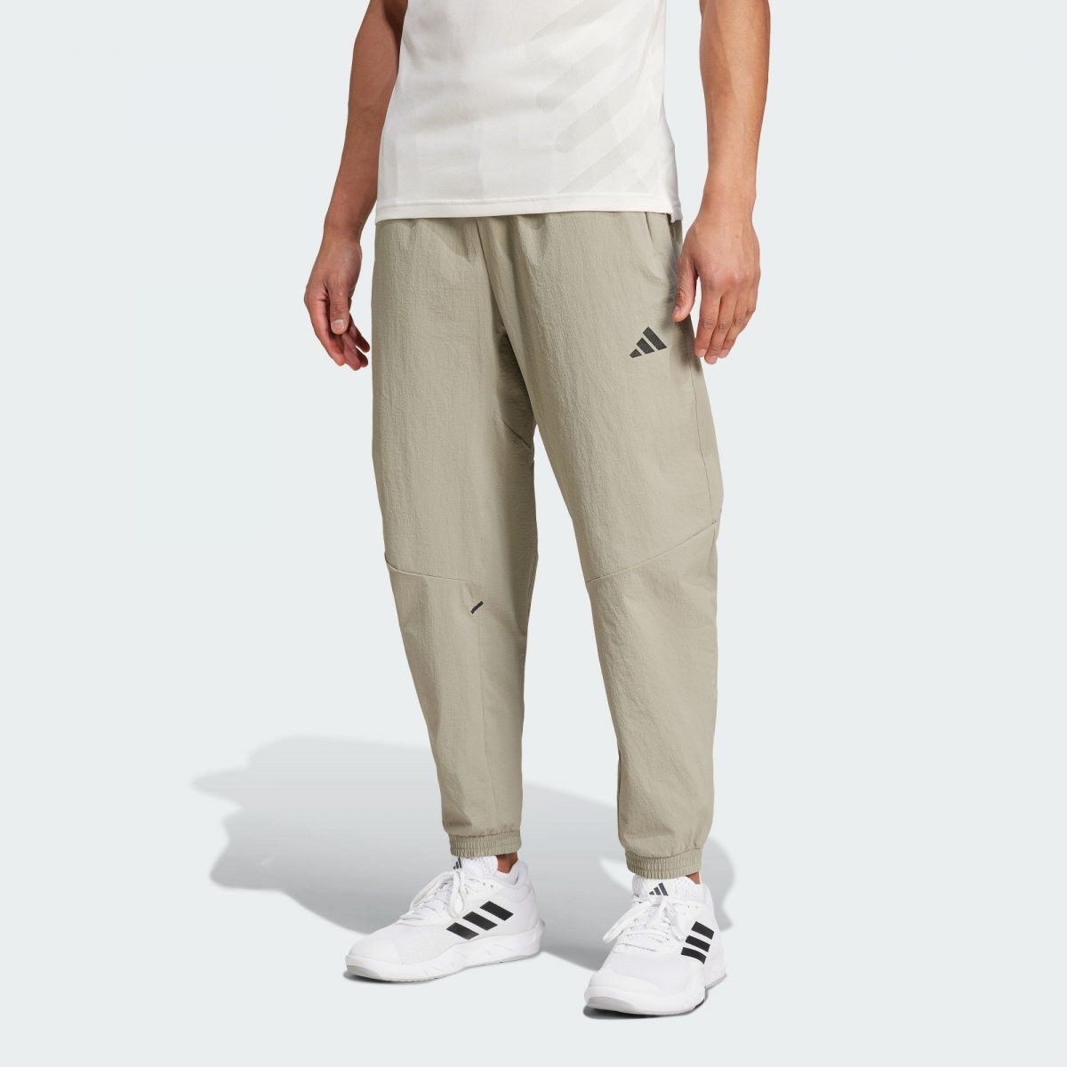 Мужские брюки adidas TRAINING ADISTRONG WORKOUT PANTS фото