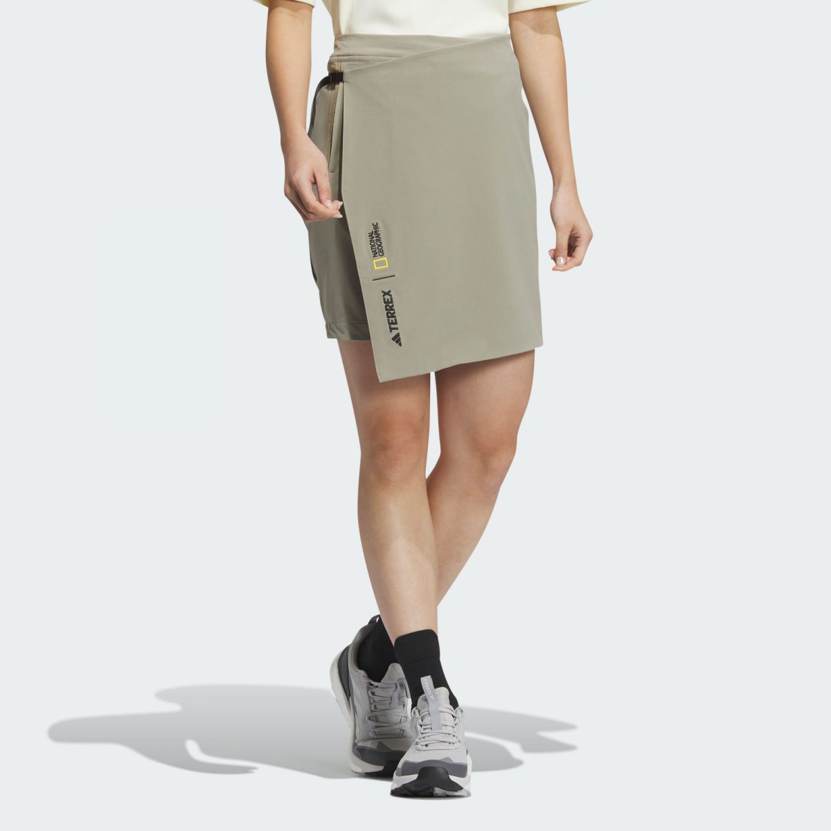 Женская юбка adidas NATIONAL GEOGRAPHIC SKIRT фото