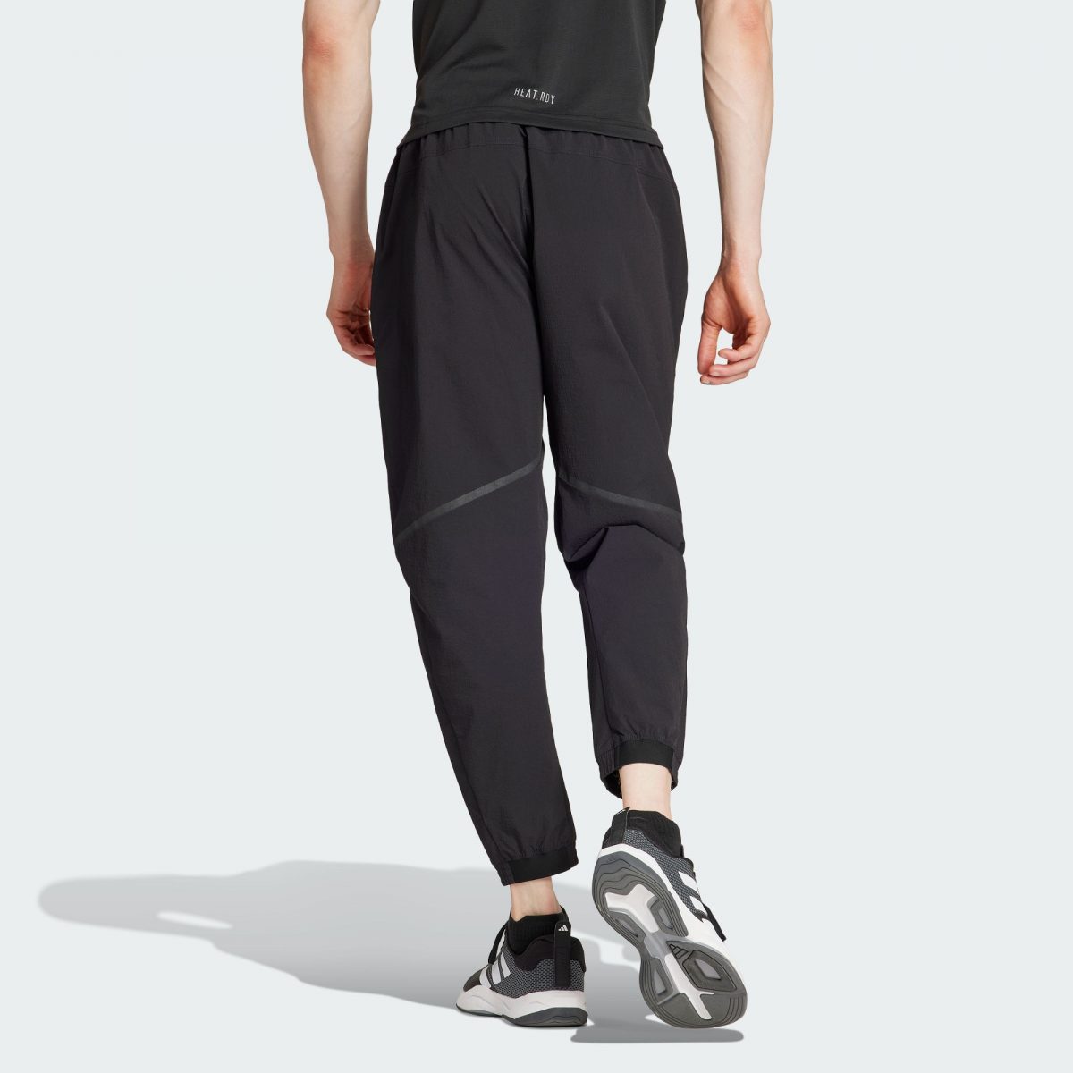 Мужские брюки adidas TRAINING ADISTRONG WORKOUT PANTS фотография