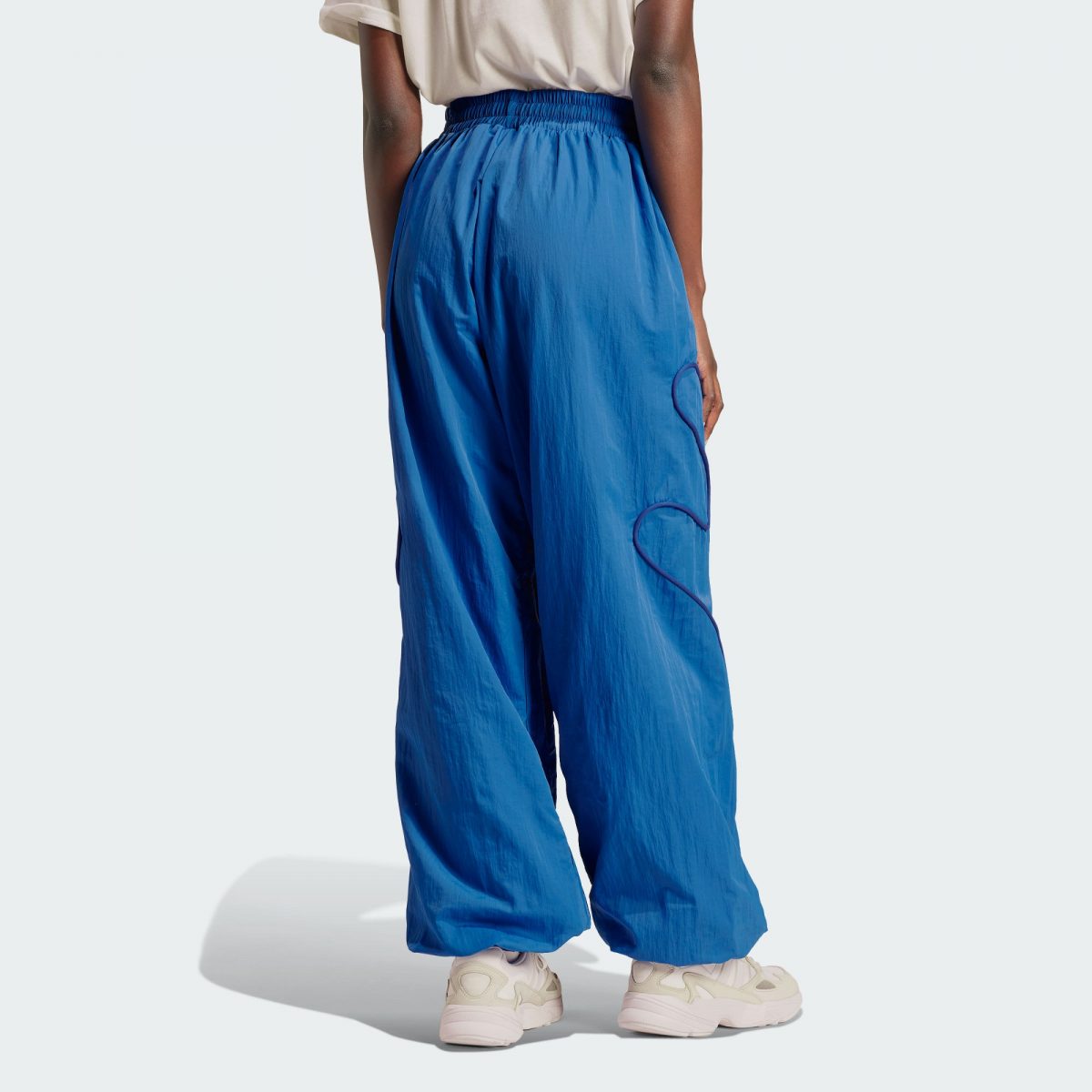 Женские брюки adidas EMBROIDERED LOGO PANTS фотография