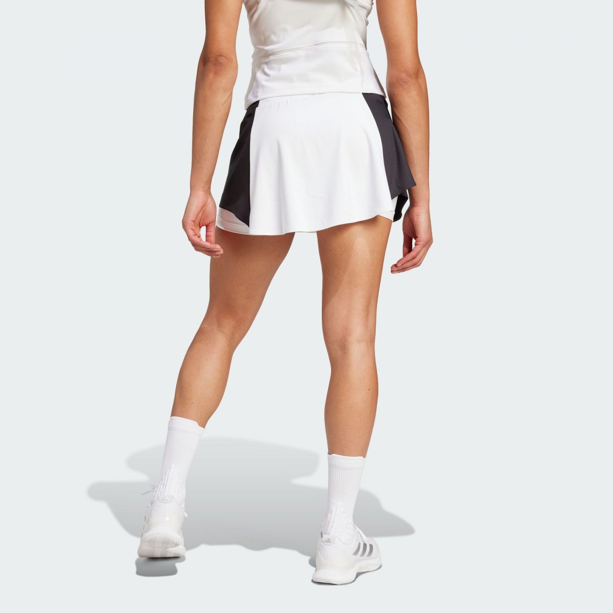 Женская юбка adidas TENNIS PREMIUM SKIRT фотография