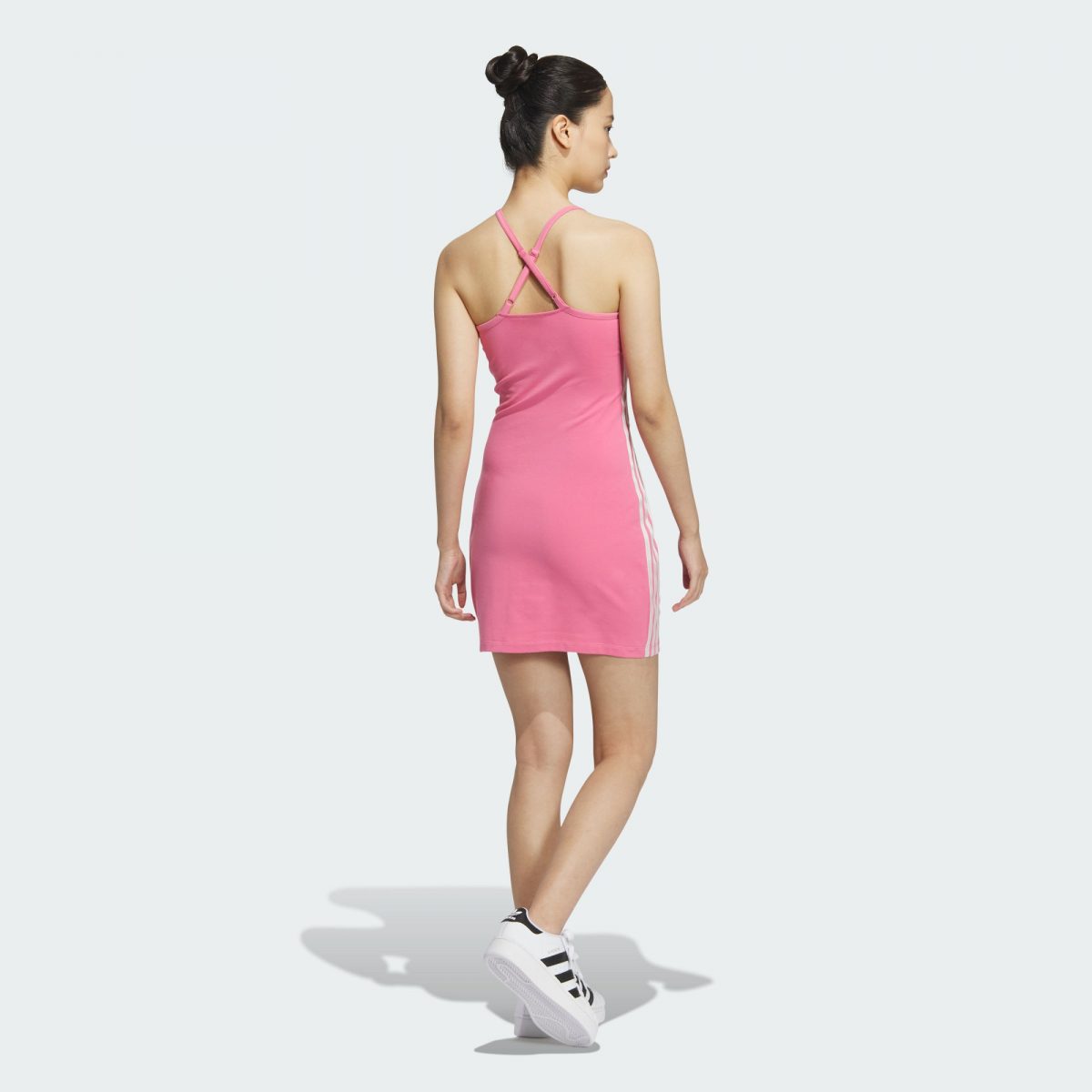 Женское платье  adidas ADICOLOR 3-STRIPES MINI DRESS фотография