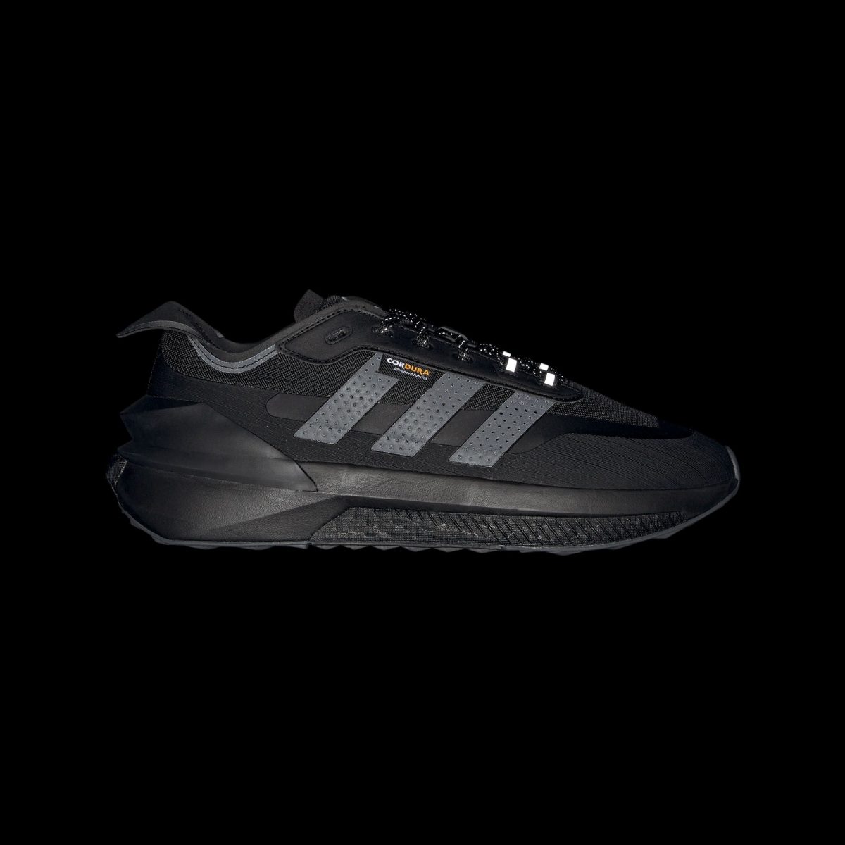 Кроссовки adidas AVRYN SHOES фотография