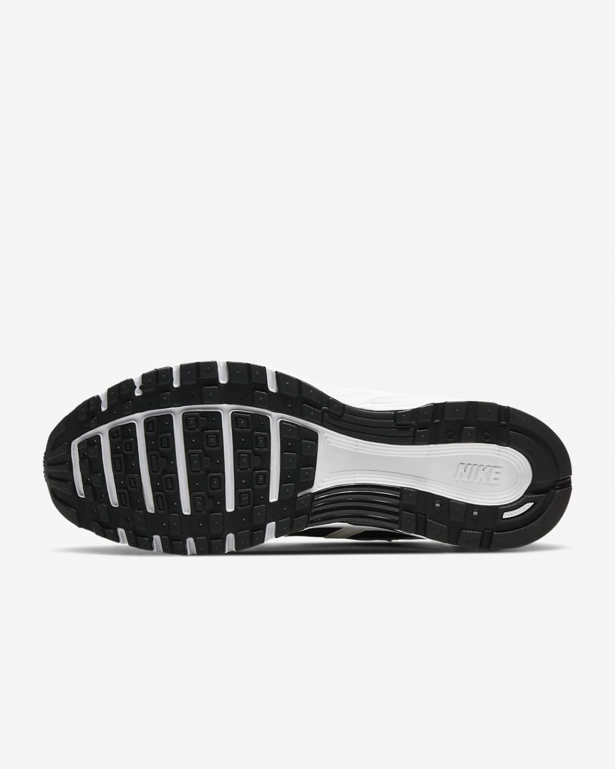 Мужские кроссовки Nike P-6000 фотография
