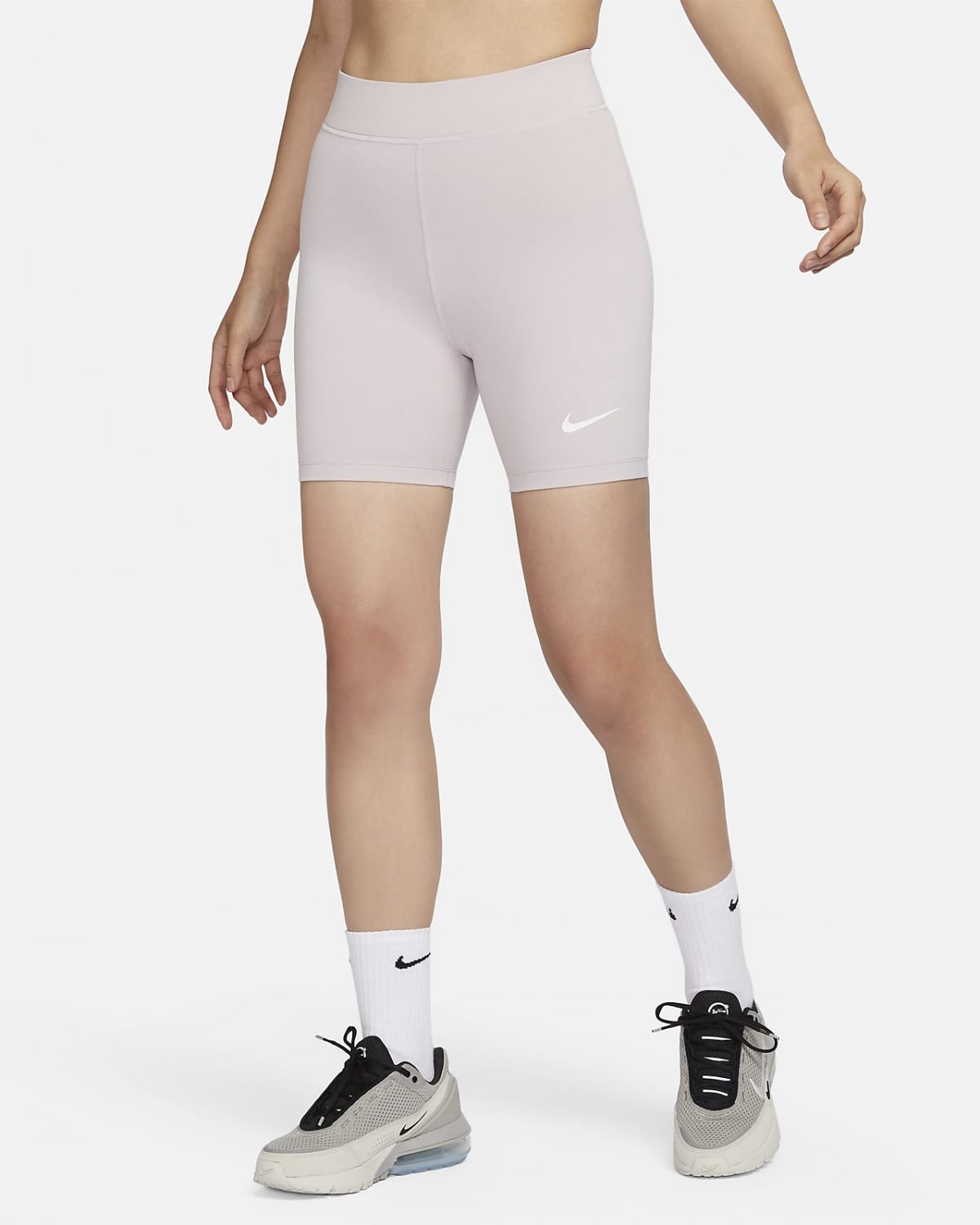 Женские шорты Nike Sportswear Classics фото