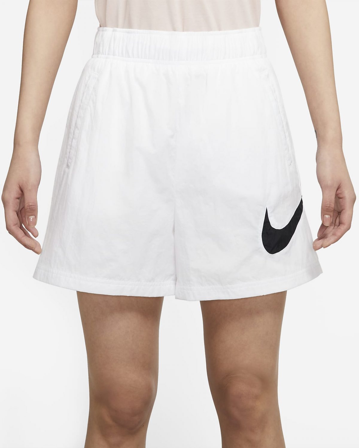 Женские шорты Nike Sportswear Essential фотография