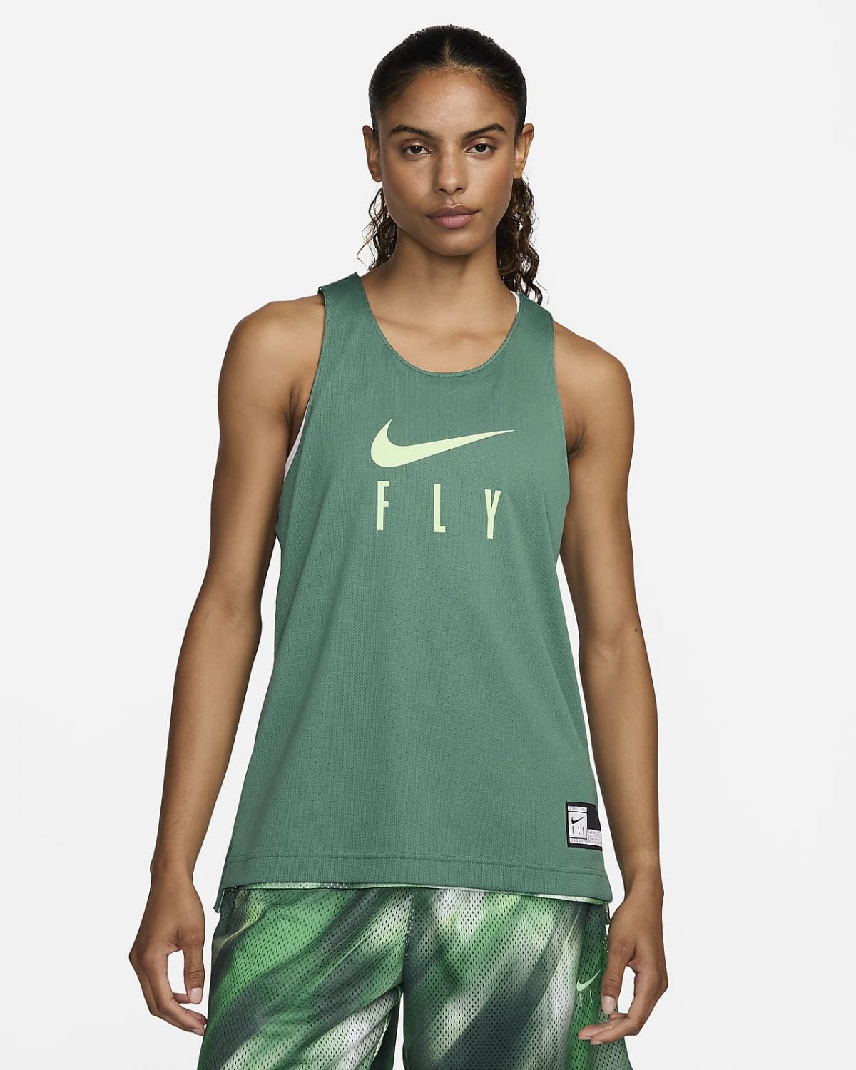 Женская спортивная одежда Nike Swoosh Fly фотография