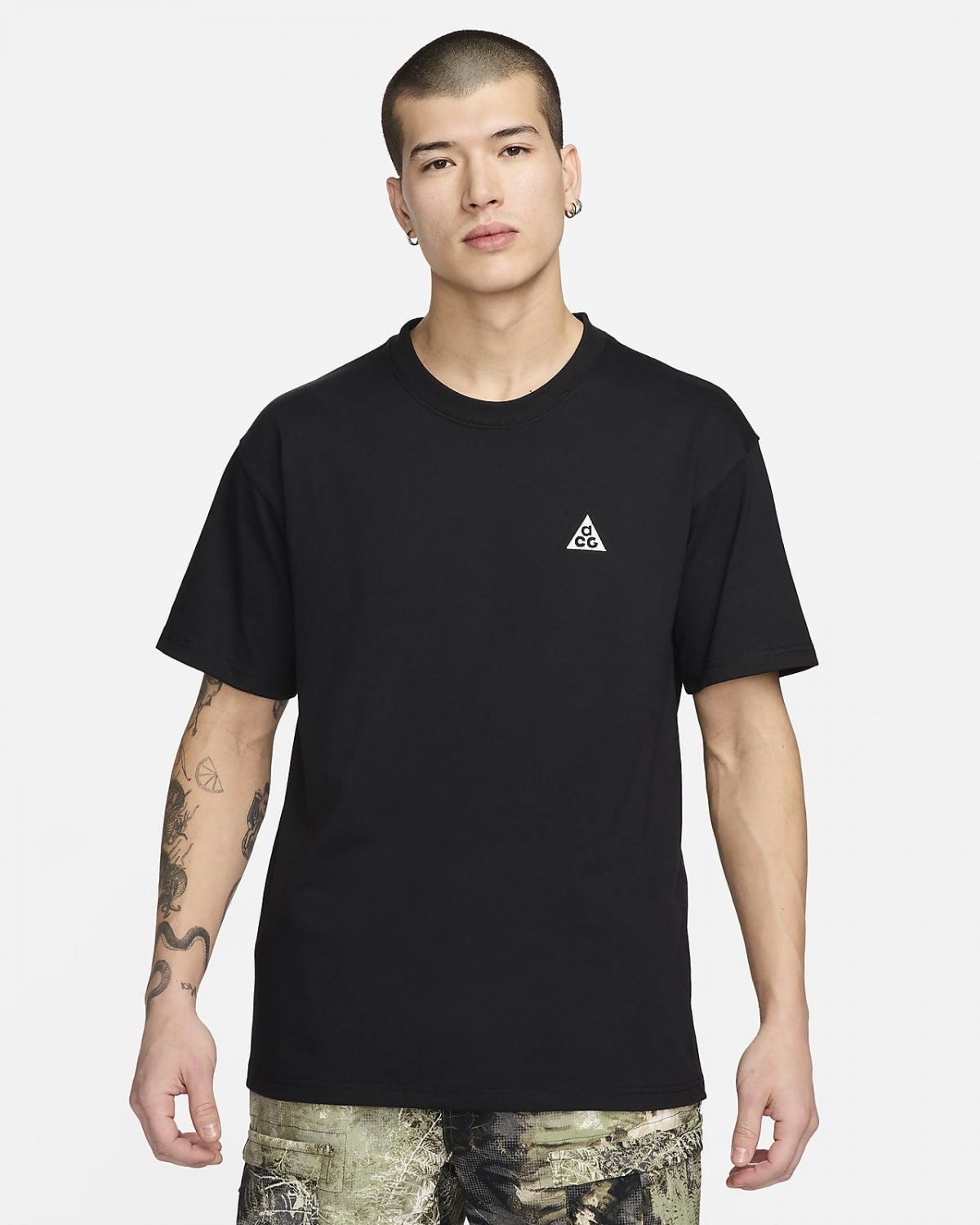 Мужская футболка Nike ACG черная фото