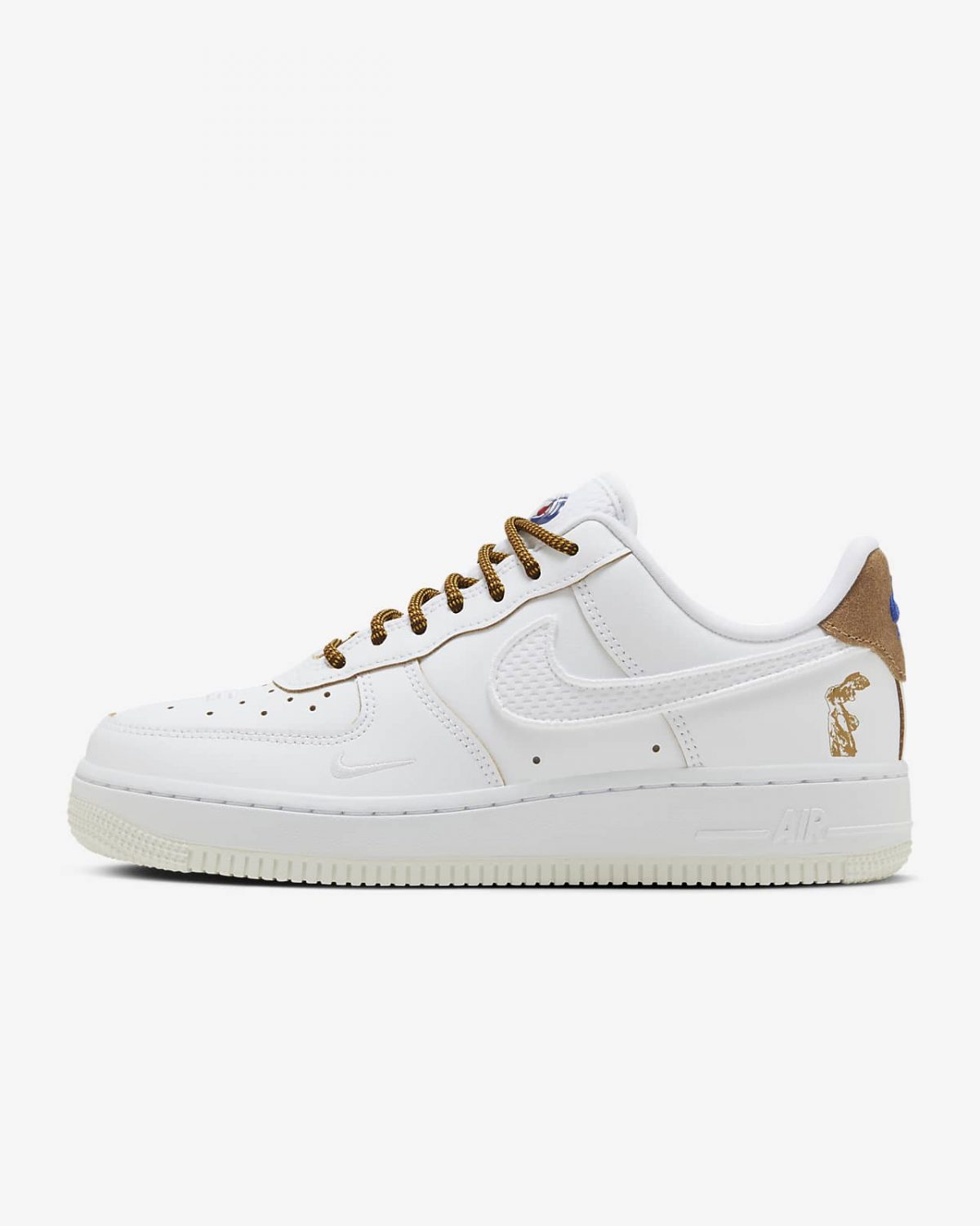 Женские кроссовки Nike Air Force 1 ’07 LX белые фото