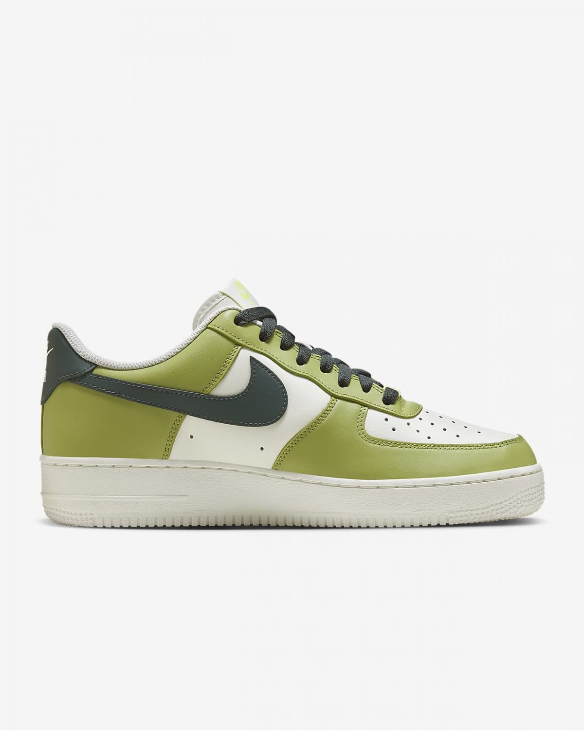 Мужские кроссовки Nike Air Force 1 '07