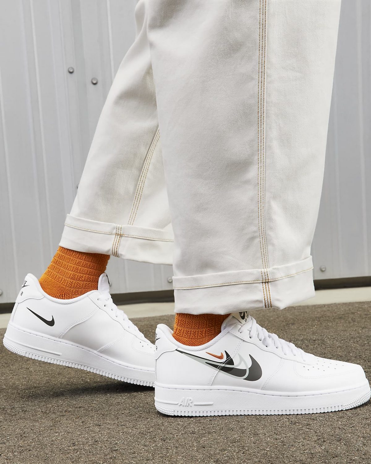 Air force 1 '07 lv8 white/black/orange best sale