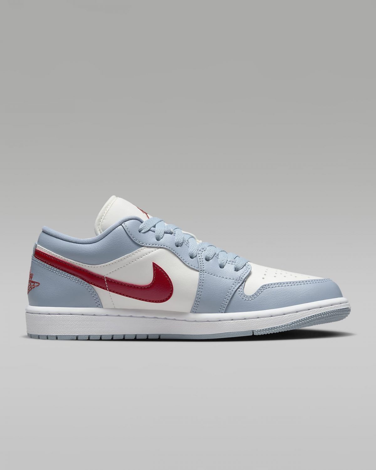 Женские кроссовки nike Air Jordan 1 Low