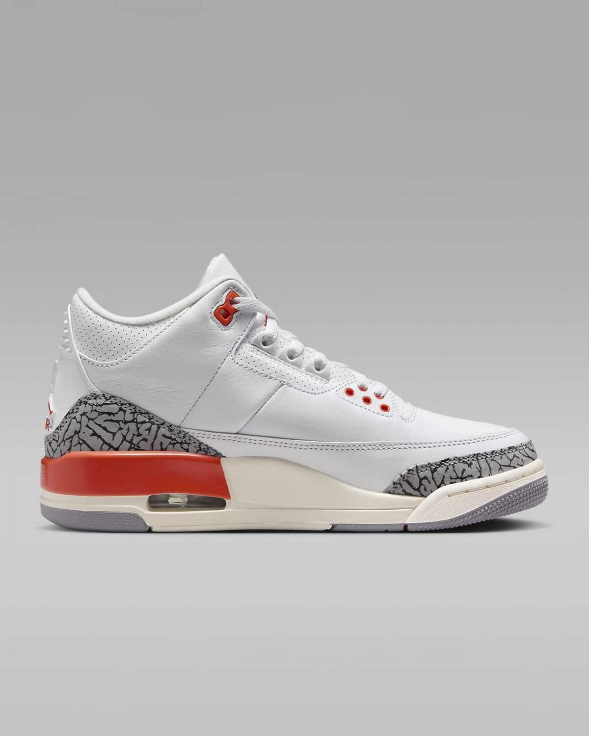 Женские кроссовки nike Air Jordan 3 Retro