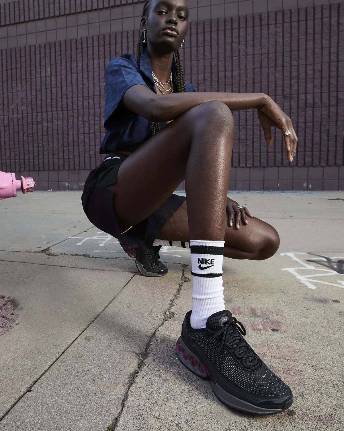 Женские кроссовки Nike Air Max Dn черные фотография