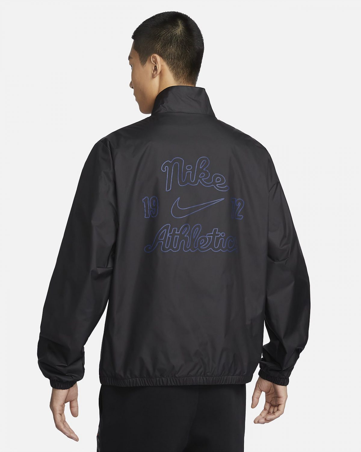 Мужская куртка Nike Club фотография