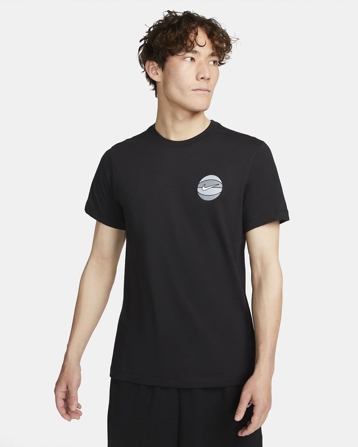Мужская футболка Nike Dri-FIT черная фото