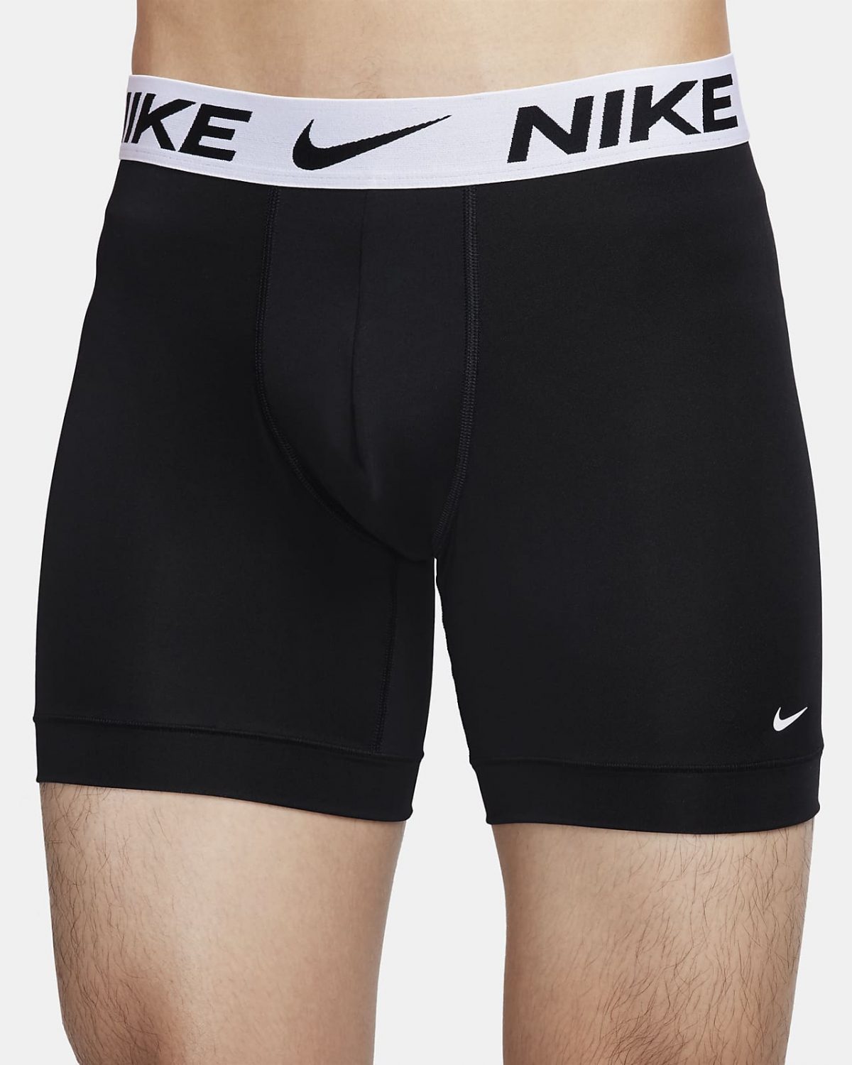 Мужские трусы Nike Dri-FIT Essential черные фотография