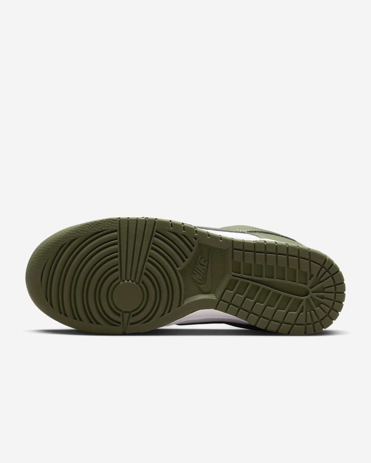 Женские кроссовки Nike Dunk Low зеленые фотография