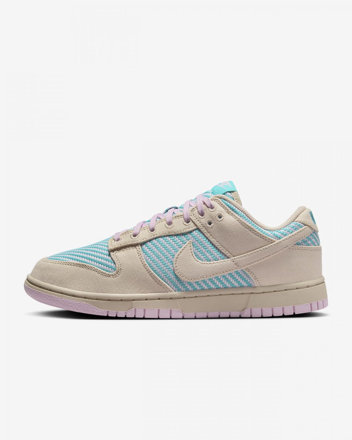 Женские кроссовки Nike Dunk Low зеленые фото