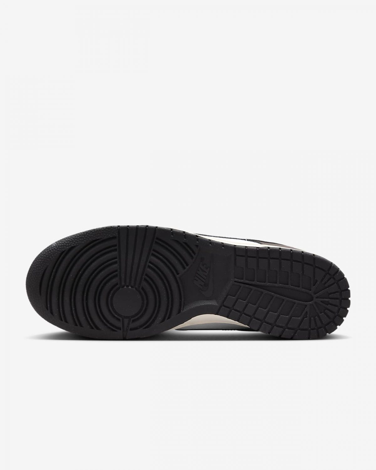 Мужские кроссовки Nike Dunk Low NN черные фотография