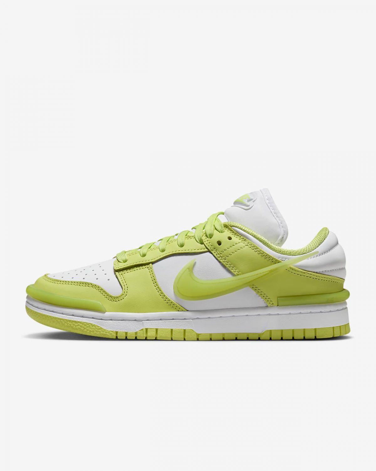 Женские кроссовки Nike Dunk Low Twist белые фото