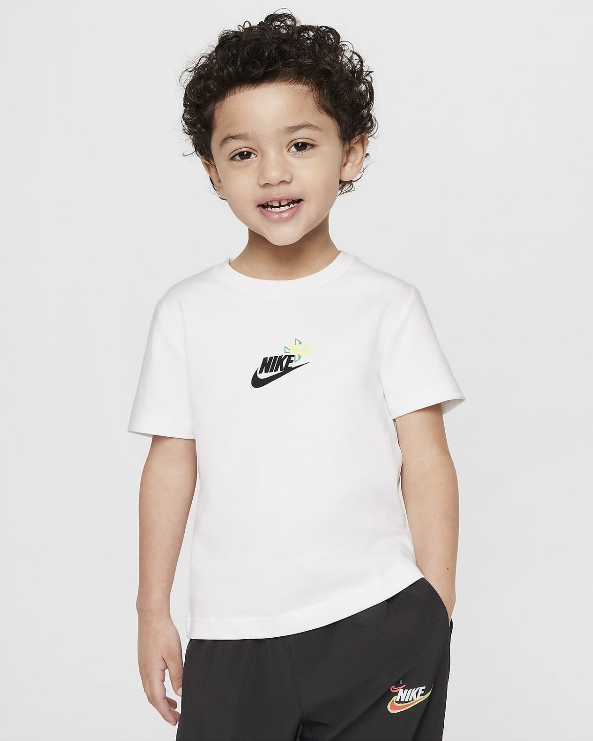 Детская футболка Nike белая фото