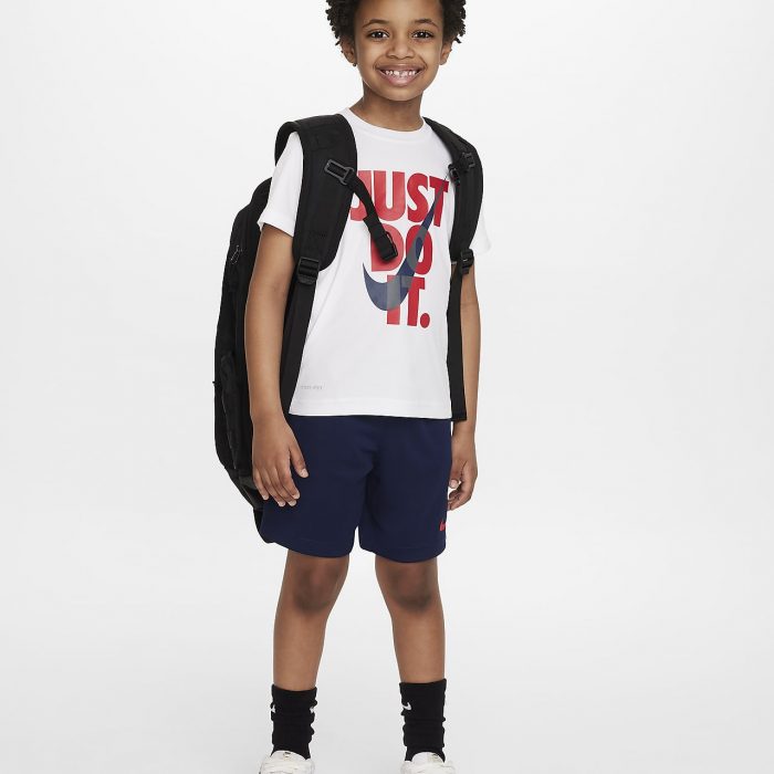 Детские шорты Nike