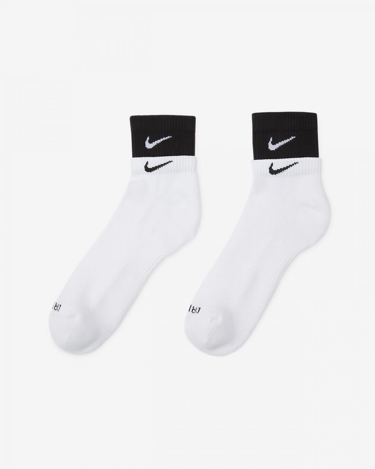 Носки Nike Everyday Plus черные фотография