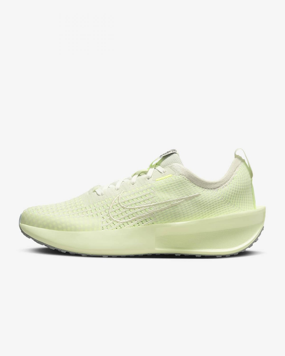 Женские кроссовки Nike Interact Run зеленые фото