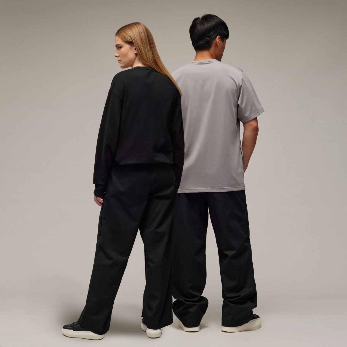 Мужские брюки adidas WORKWEAR PANTS черные фотография