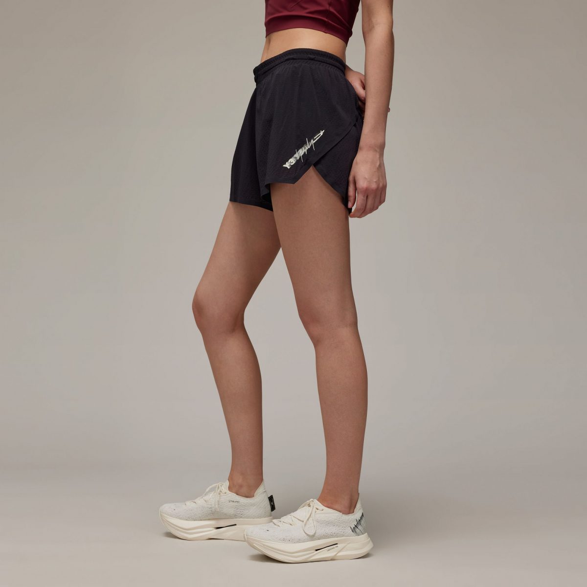 Женские шорты adidas RUNNING SHORTS фотография