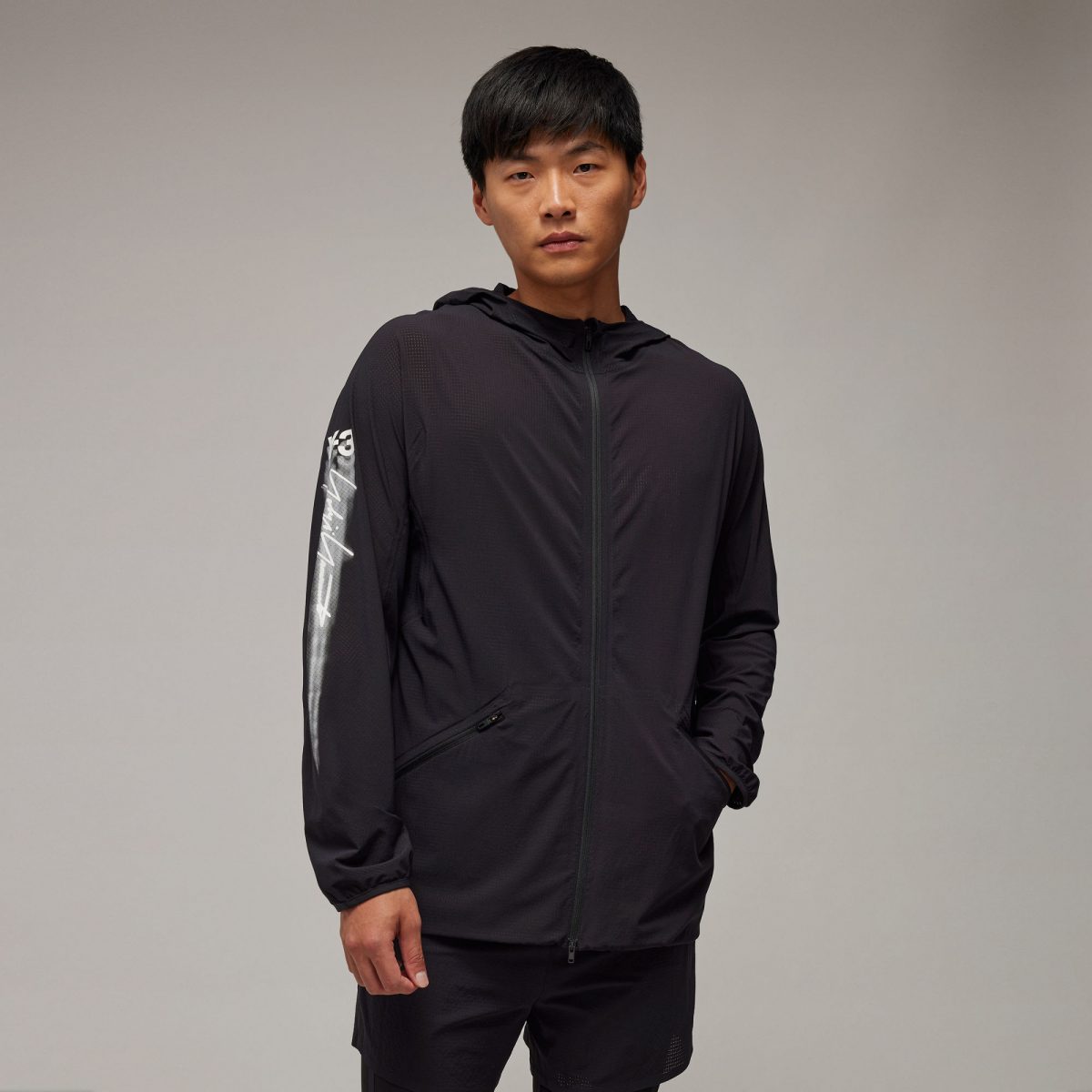 Мужская куртка adidas RUNNING JACKET фото