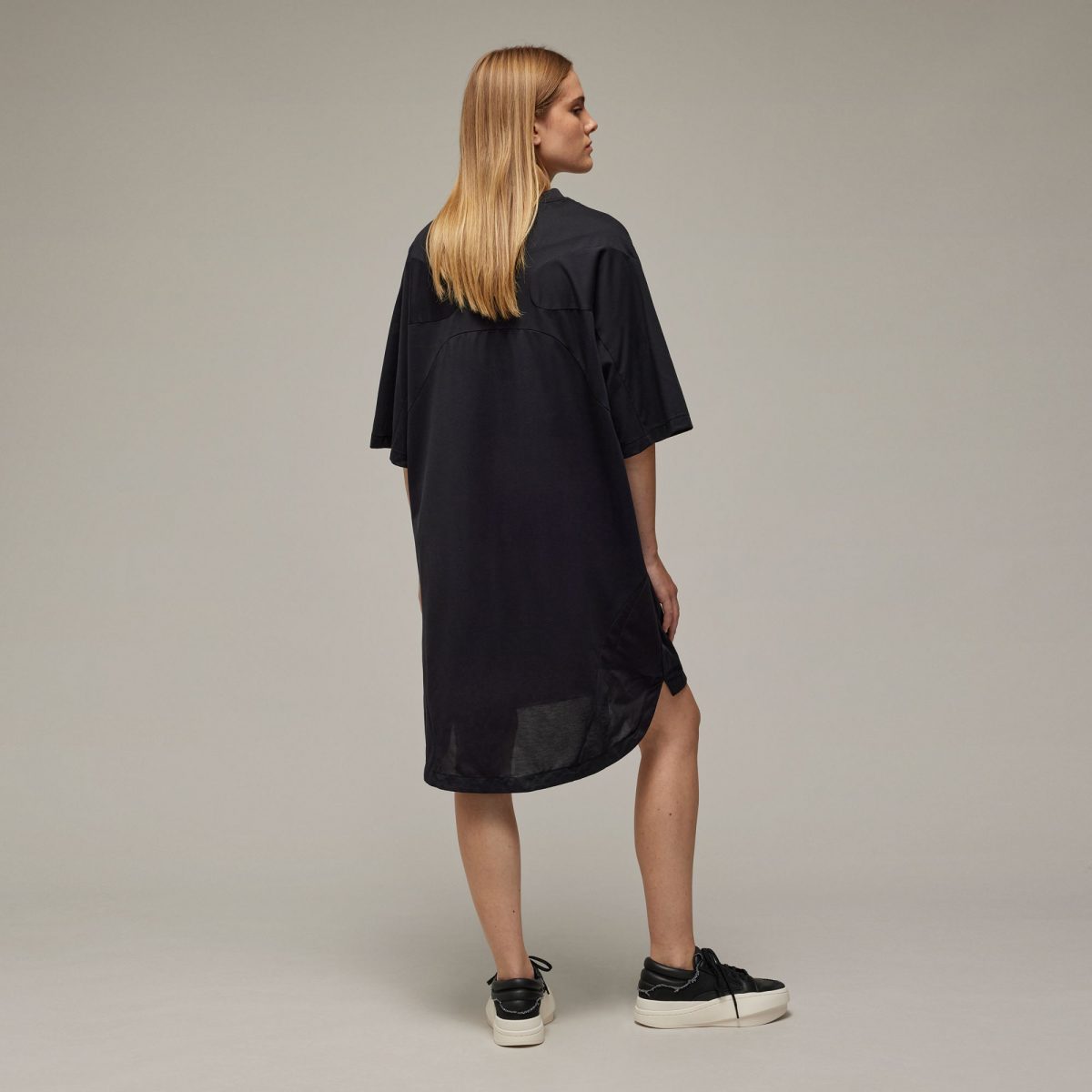 Женское платье  adidas COTTON TEE DRESS