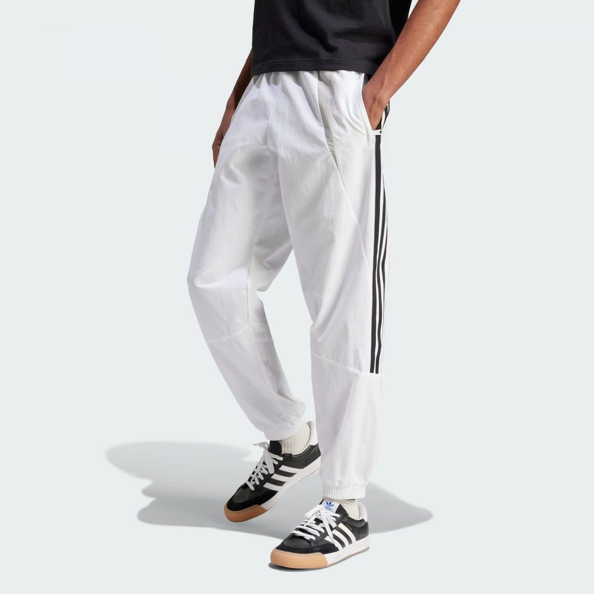 Мужской костюм adidas TRACK TRACKSUIT BOTTOMS белый фото