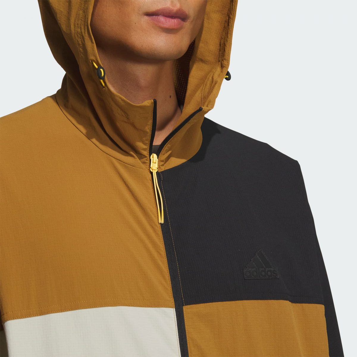 Мужская куртка adidas CITY ESCAPE WOVEN JACKET